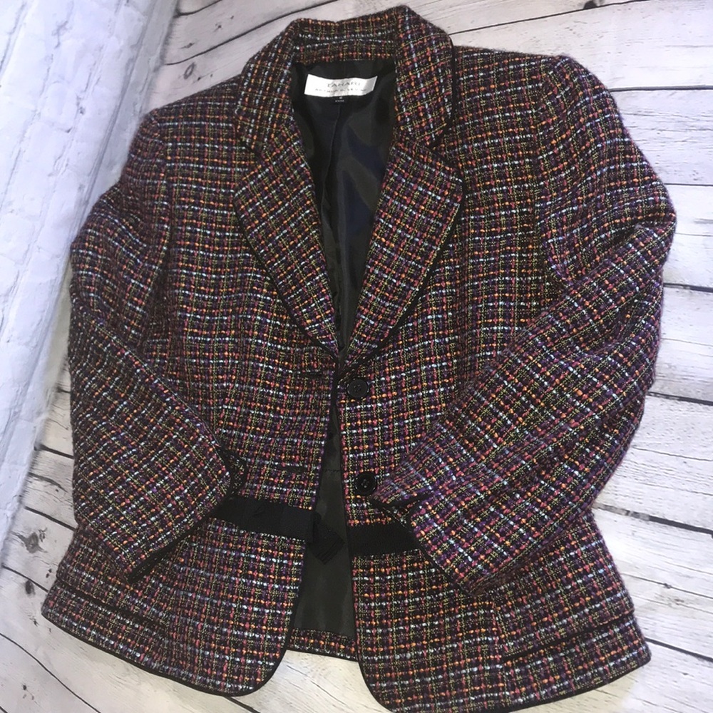 Tahari Arthur Levine size 6 blazer - Picture 3 of 8